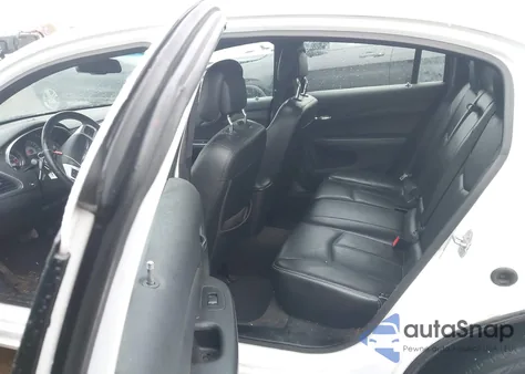 2013 Chrysler 200 Limited from USA, damaged, VIN 1C3CCBCG6DN747169